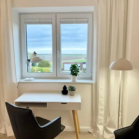 Vollmoeblierte Hochwertige Neue Klevendeich